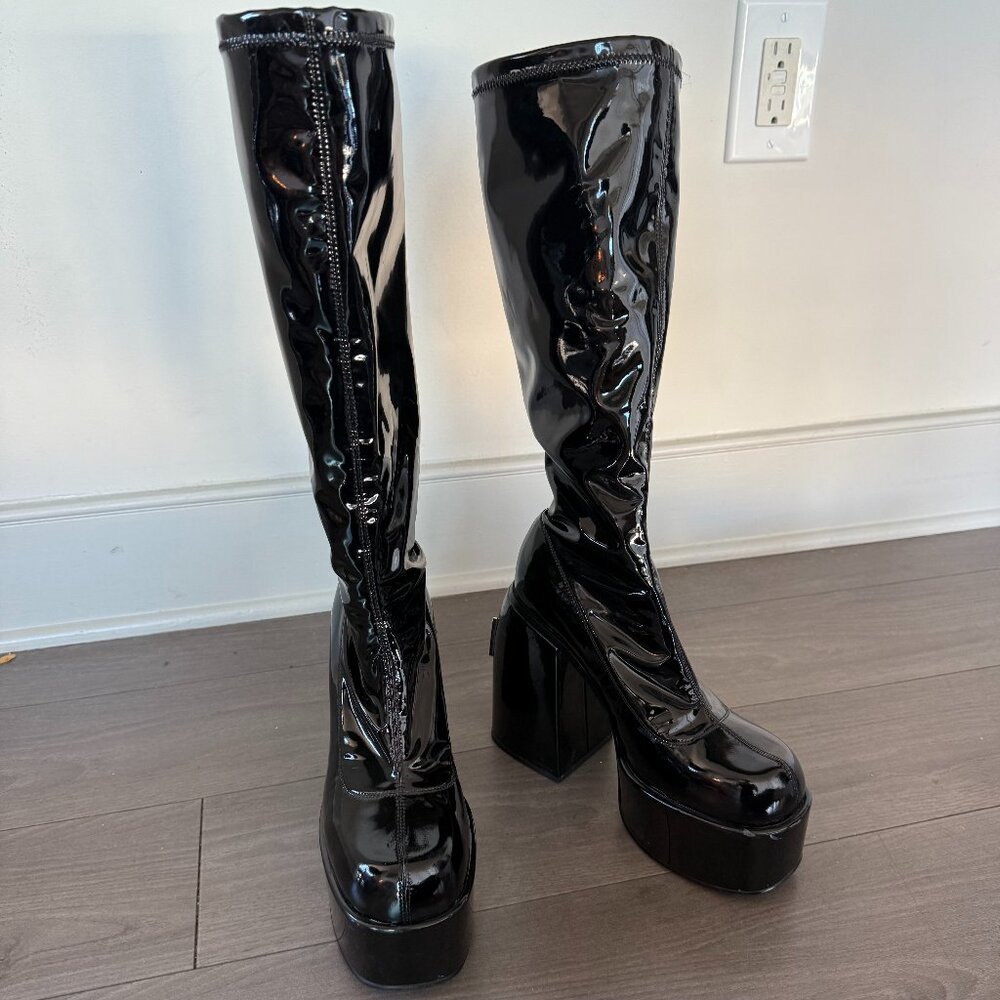 NAKED WOLFE SPICE BLACK PATENT SHINE BOOTS (US 9/ EU 39/ 6 UK)